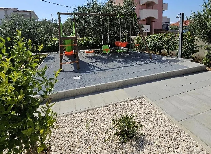Aurora Apartments Vrsi-Mulo كرواتيا